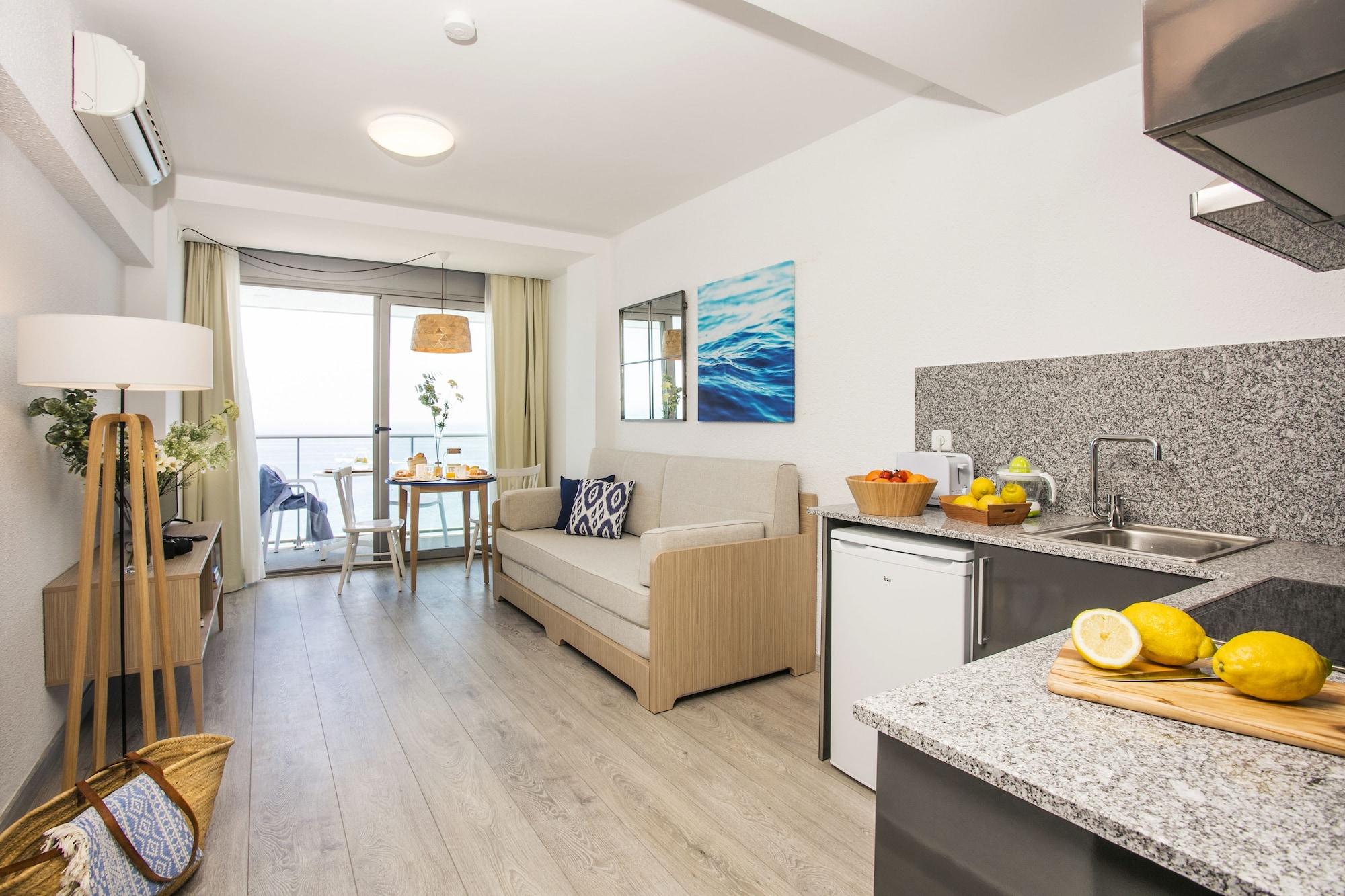 Pierre & Vacances Blanes Playa Екстериор снимка