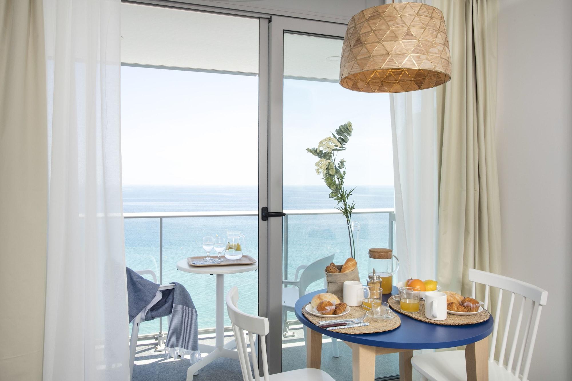 Pierre & Vacances Blanes Playa Екстериор снимка