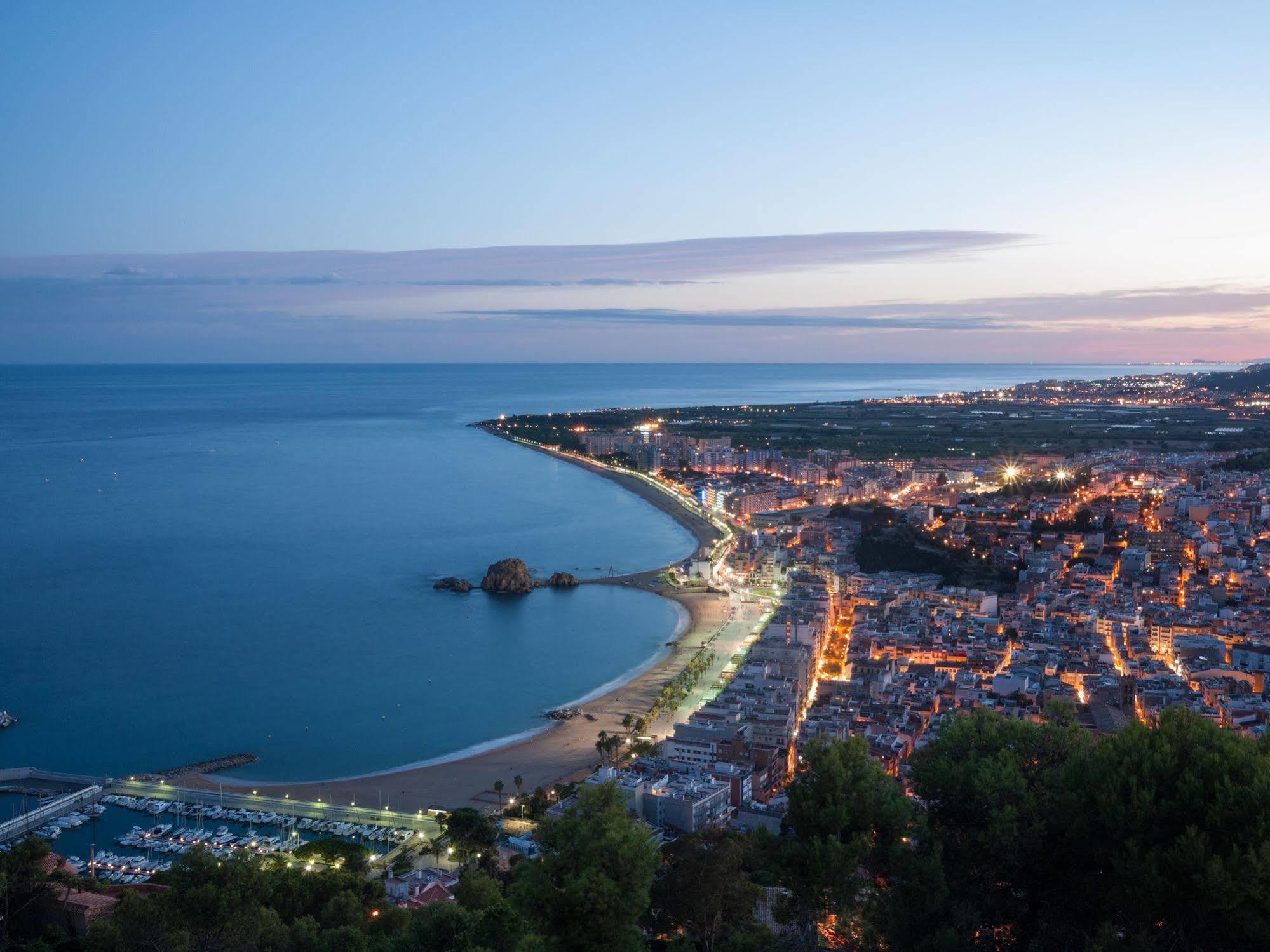 Pierre & Vacances Blanes Playa Екстериор снимка